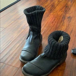 Black boots with built in knitted sock